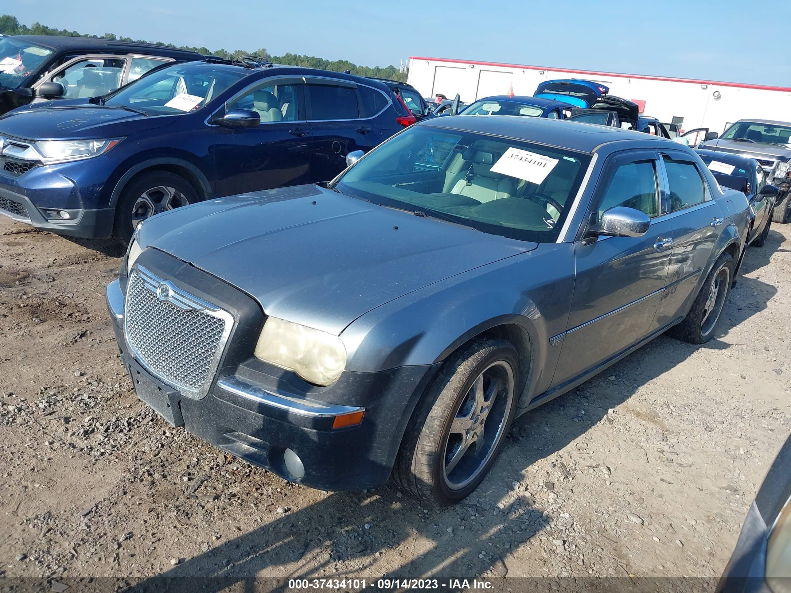 Photo 1 VIN: 2C3KA63H36H535911 - CHRYSLER 300 