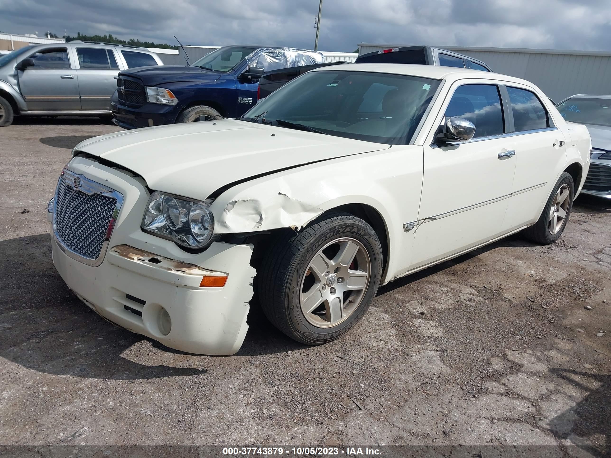 Photo 1 VIN: 2C3KA63H46H317430 - CHRYSLER 300 