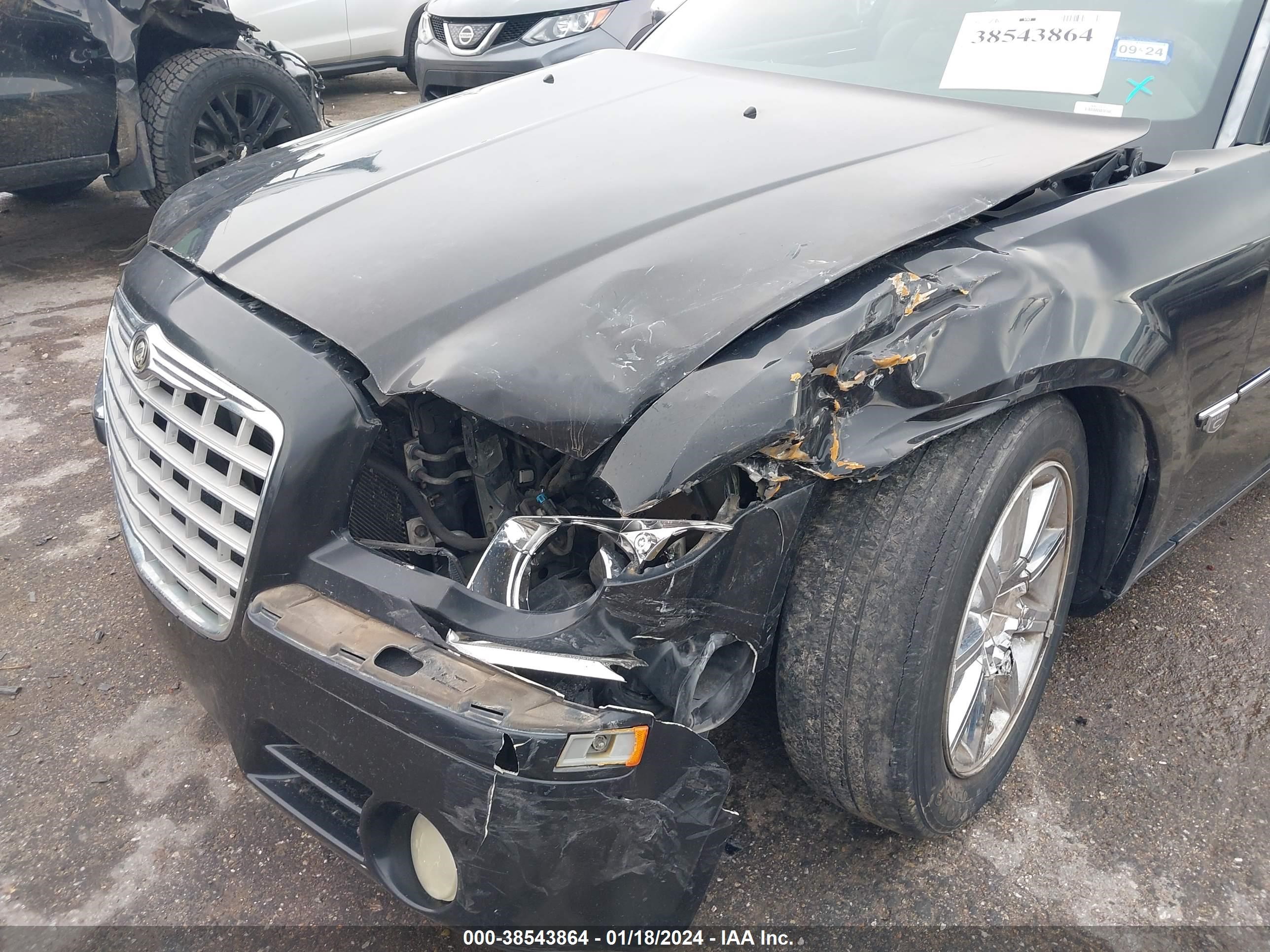 Photo 5 VIN: 2C3KA63H47H605465 - CHRYSLER 300C 