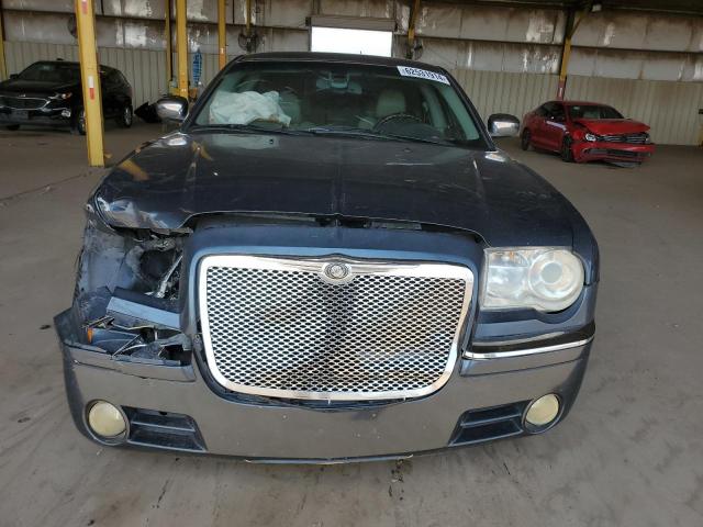 Photo 4 VIN: 2C3KA63H57H683897 - CHRYSLER 300C 