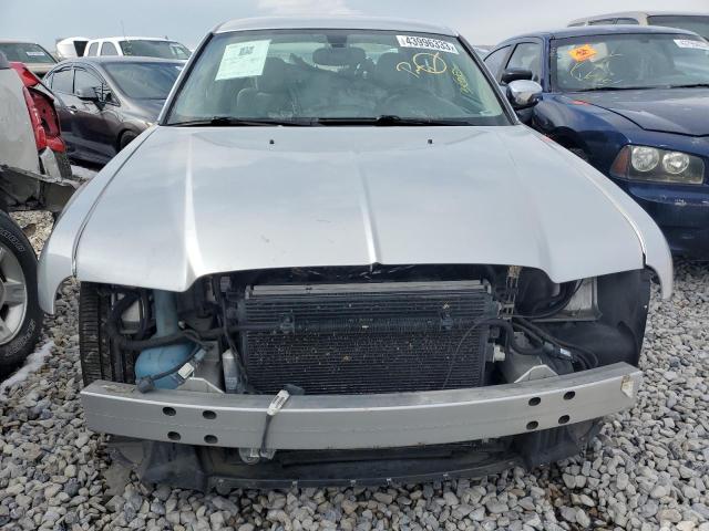 Photo 4 VIN: 2C3KA63H57H898163 - CHRYSLER 300C 