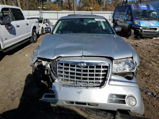 Photo 4 VIN: 2C3KA63H68H129026 - CHRYSLER 300 