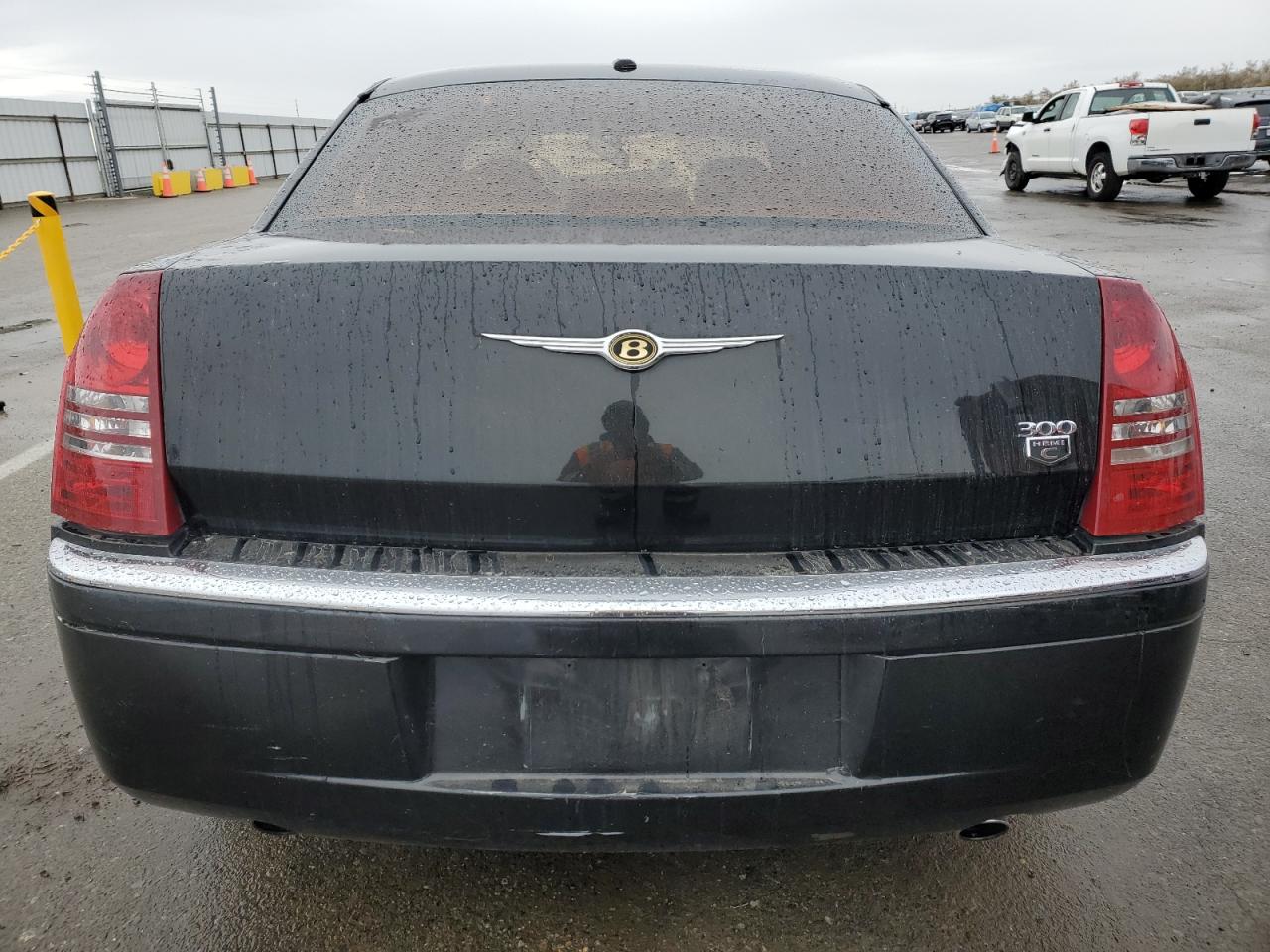 Photo 5 VIN: 2C3KA63H86H270239 - CHRYSLER 300 