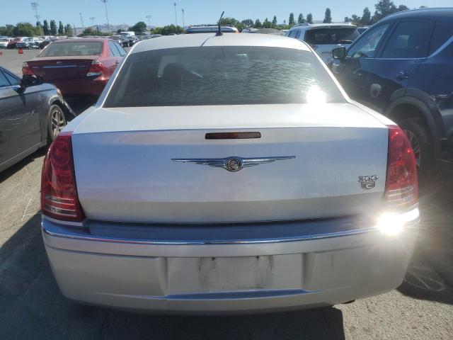 Photo 5 VIN: 2C3KA63H88H251998 - CHRYSLER 300 