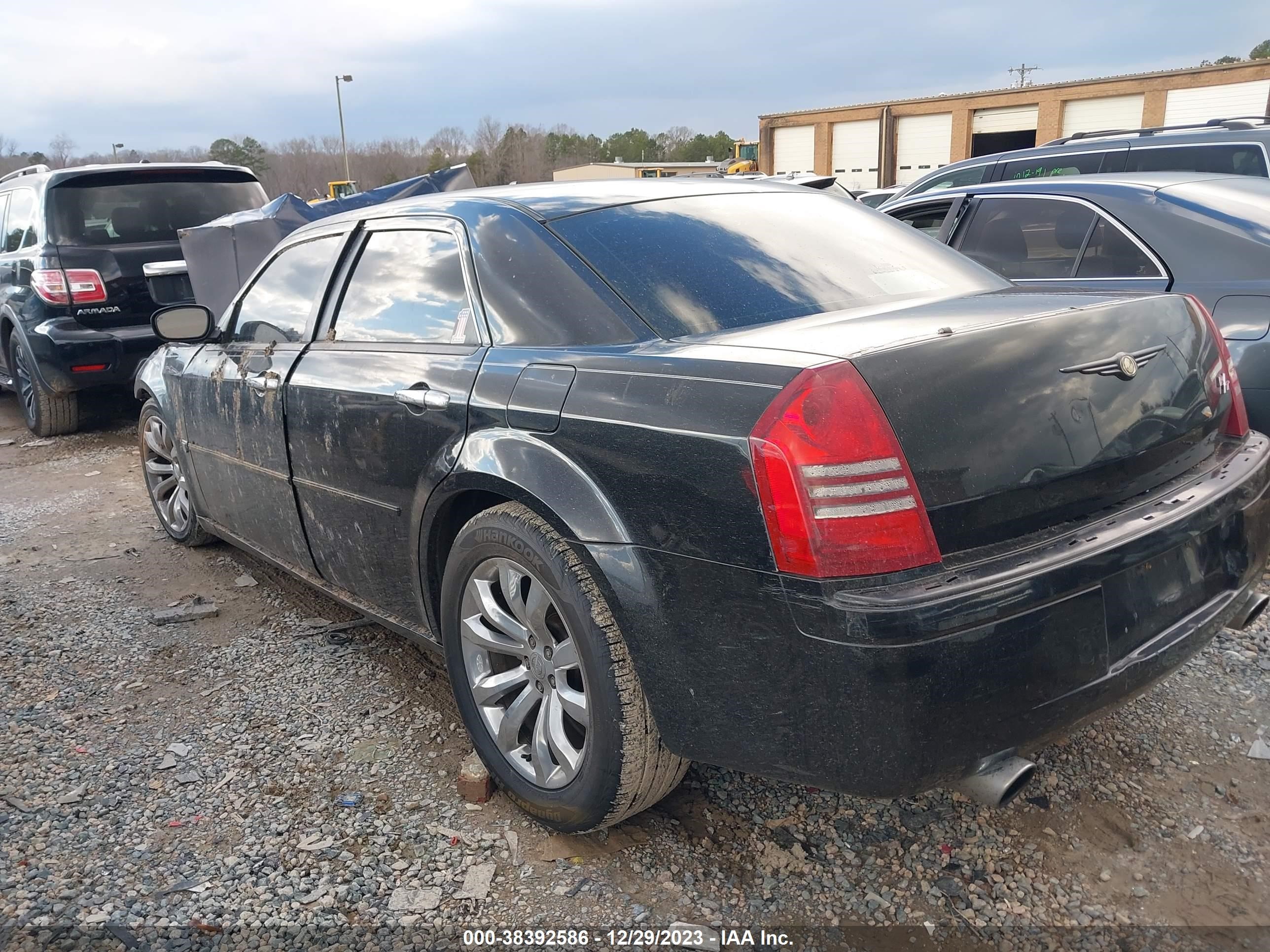 Photo 2 VIN: 2C3KA63H96H463242 - CHRYSLER 300 