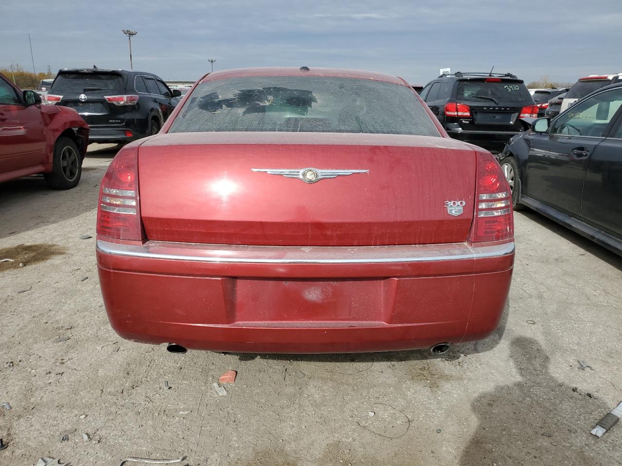 Photo 5 VIN: 2C3KA63H97H679769 - CHRYSLER 300 