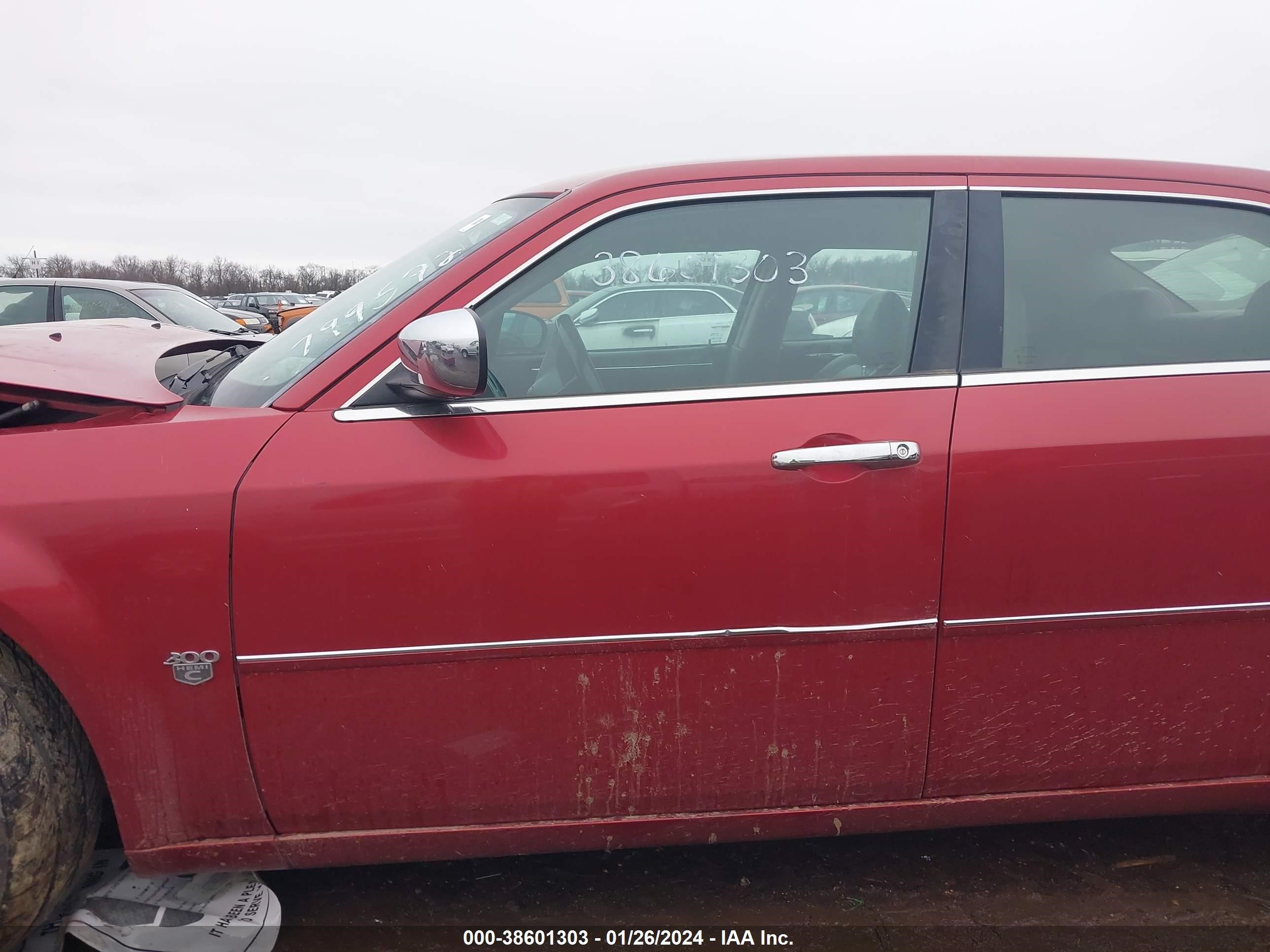 Photo 14 VIN: 2C3KA63H97H799572 - CHRYSLER 300C 