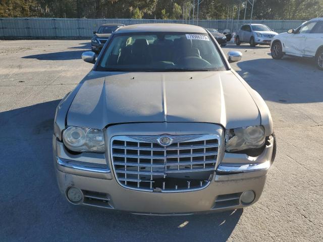 Photo 4 VIN: 2C3KA63TX9H575606 - CHRYSLER 300 