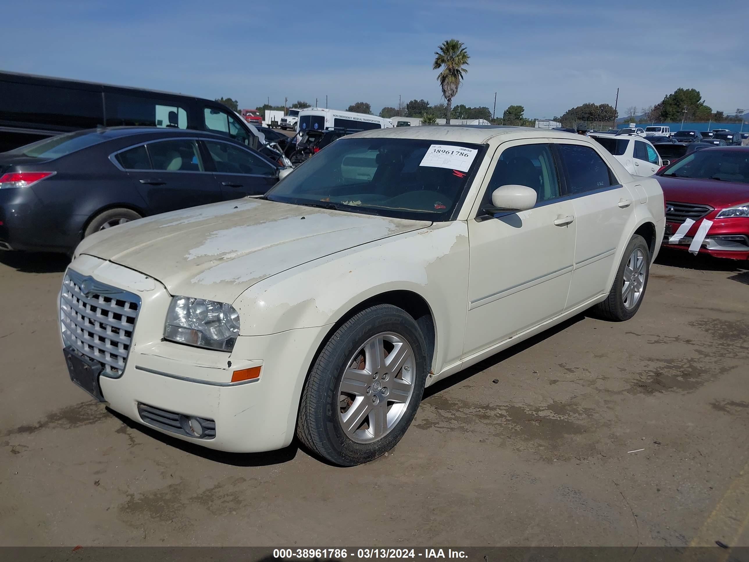 Photo 1 VIN: 2C3KK53G06H500869 - CHRYSLER 300 