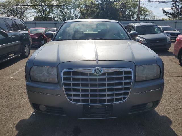 Photo 4 VIN: 2C3KK53G36H375186 - CHRYSLER 300 