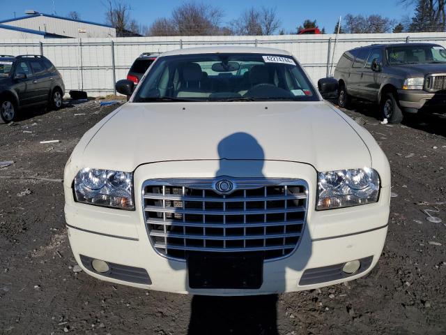 Photo 4 VIN: 2C3KK53G36H500672 - CHRYSLER 300 