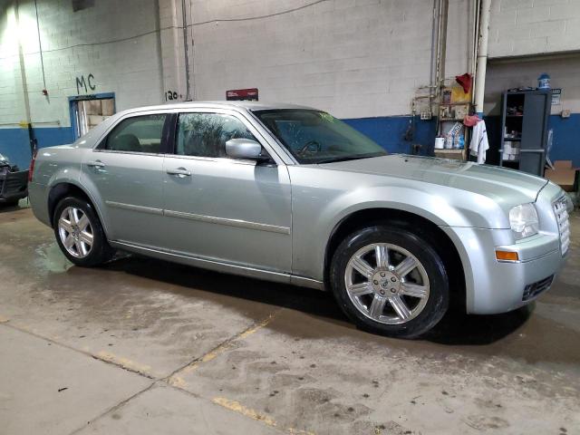 Photo 3 VIN: 2C3KK53G46H399061 - CHRYSLER 300 