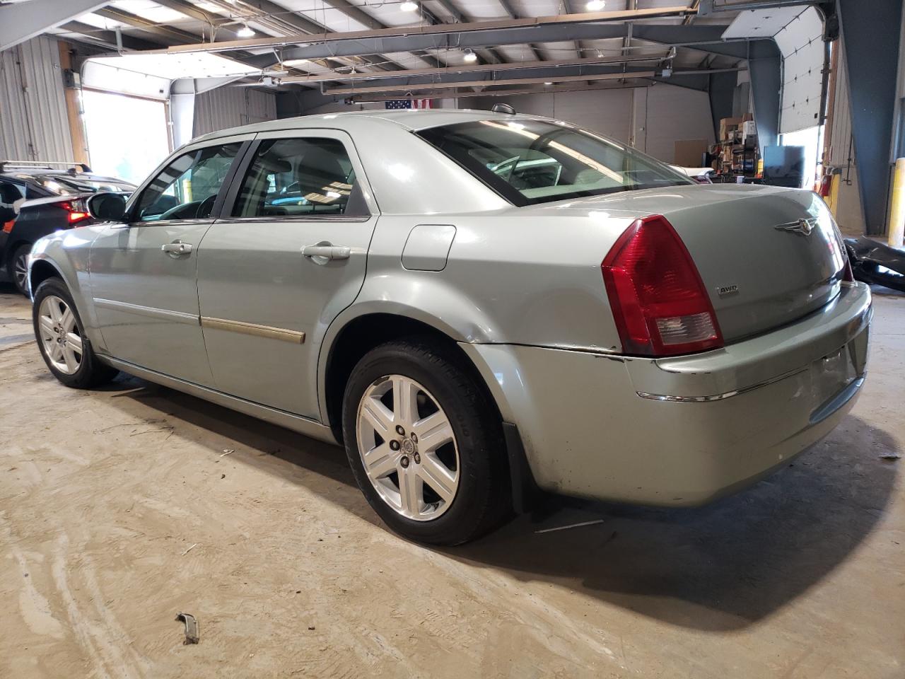 Photo 1 VIN: 2C3KK53G56H102668 - CHRYSLER 300 