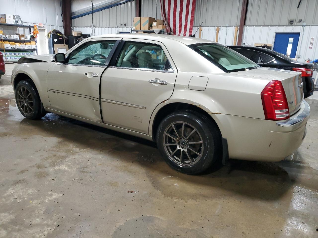 Photo 1 VIN: 2C3KK63H98H282173 - CHRYSLER 300 