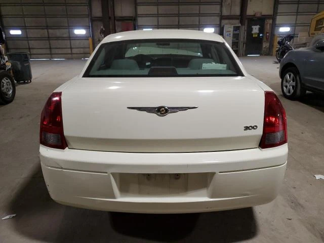 Photo 5 VIN: 2C3LA43R07H663784 - CHRYSLER 300 