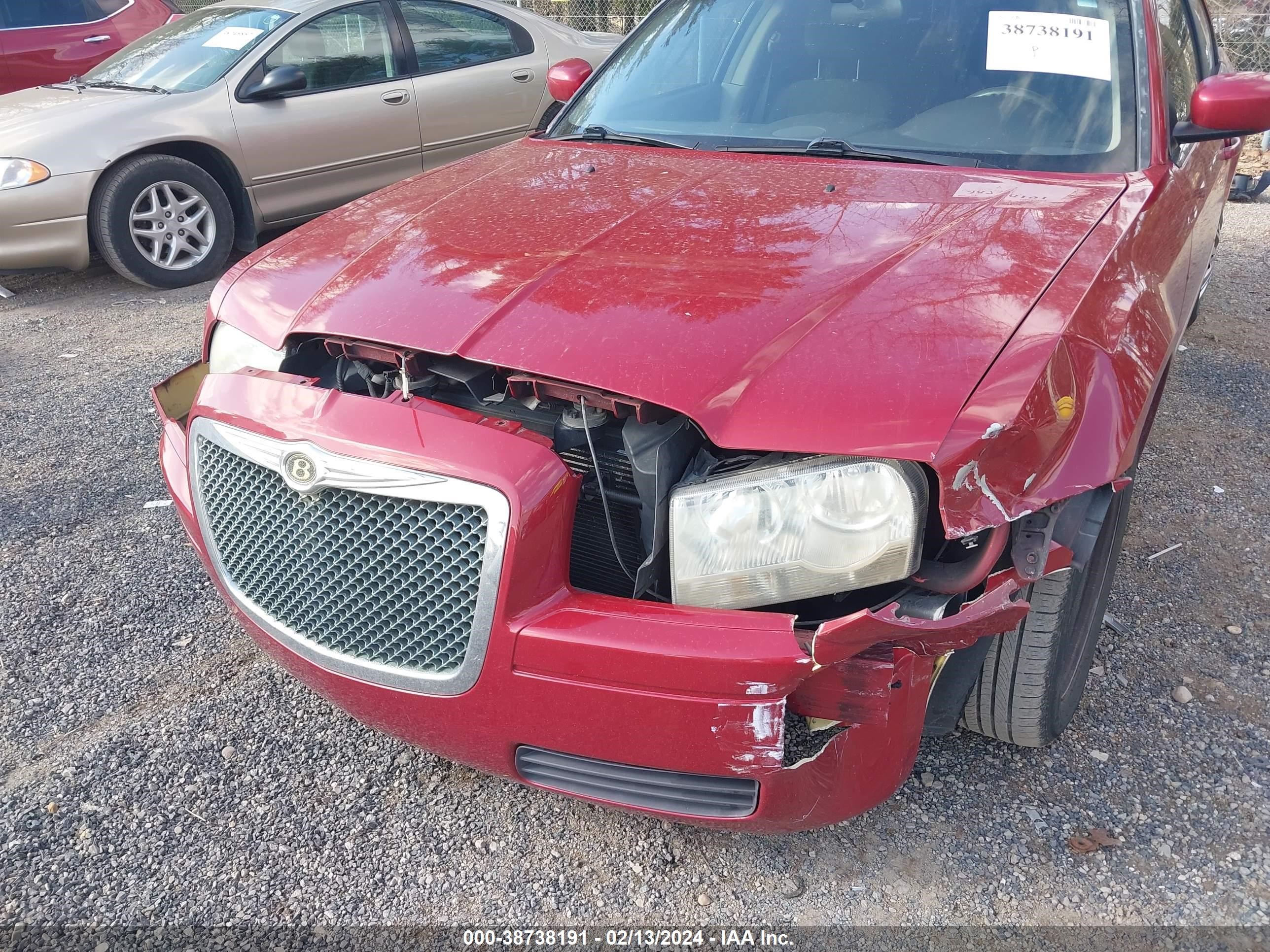 Photo 5 VIN: 2C3LA43R17H854887 - CHRYSLER 300 