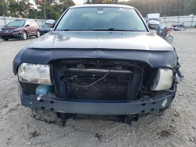 Photo 4 VIN: 2C3LA43R18H121353 - CHRYSLER 300 LX 