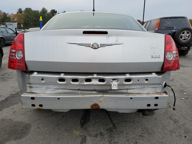 Photo 5 VIN: 2C3LA43R38H225181 - CHRYSLER 300 