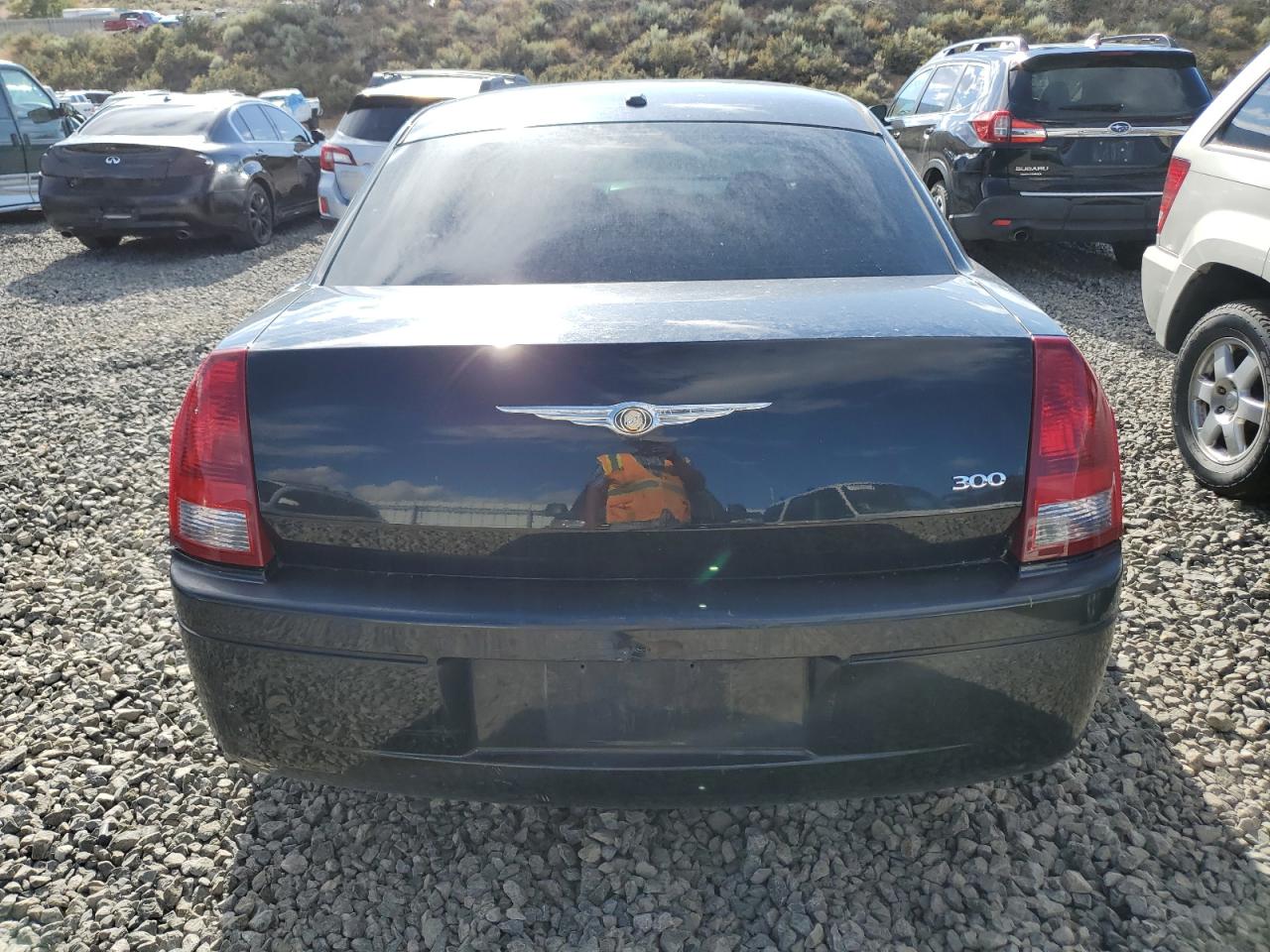 Photo 5 VIN: 2C3LA43R46H330518 - CHRYSLER 300 