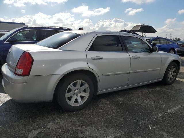 Photo 2 VIN: 2C3LA43R47H862322 - CHRYSLER 300 