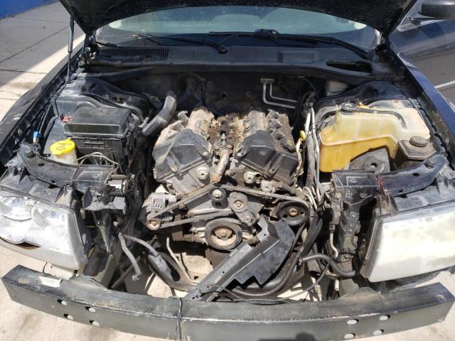 Photo 10 VIN: 2C3LA43R58H172807 - CHRYSLER 300 