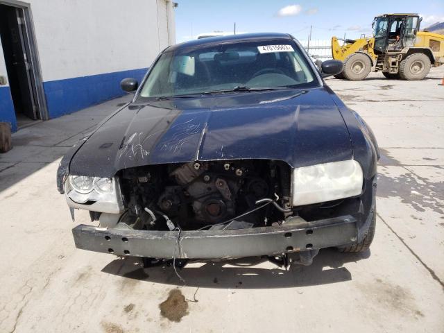 Photo 4 VIN: 2C3LA43R58H172807 - CHRYSLER 300 