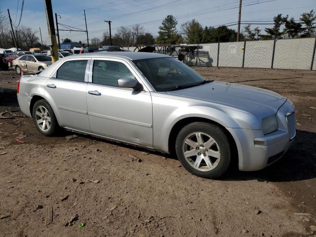 Photo 3 VIN: 2C3LA43R77H852299 - CHRYSLER 300 