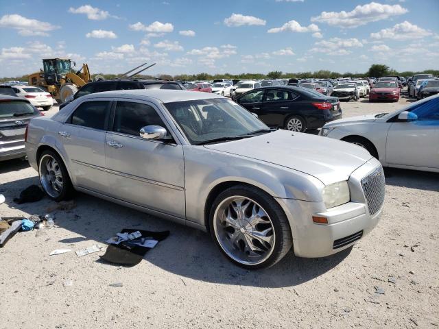 Photo 3 VIN: 2C3LA43R88H217092 - CHRYSLER 300 LX 