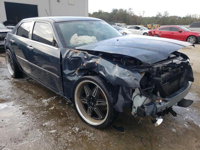 Photo 3 VIN: 2C3LA43RX8H121688 - CHRYSLER 300 LX 