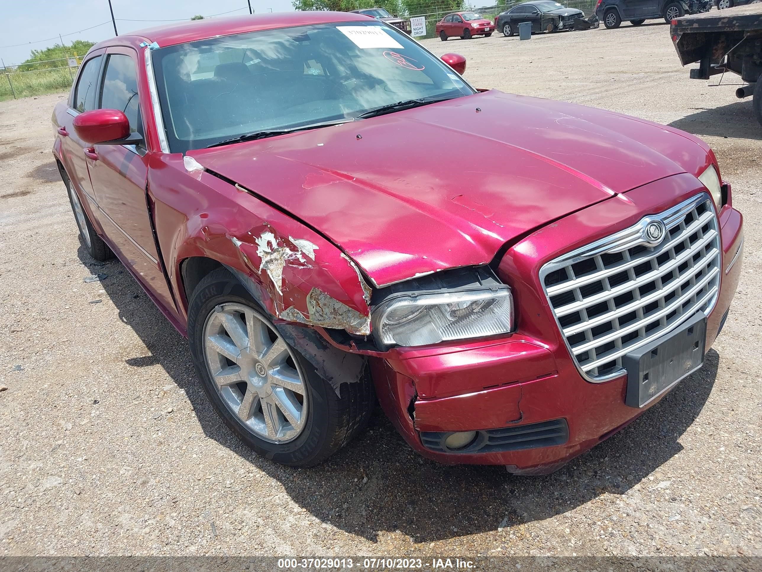 Photo 5 VIN: 2C3LA53G17H658081 - CHRYSLER 300 