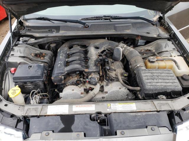 Photo 10 VIN: 2C3LA53G18H295704 - CHRYSLER 300 