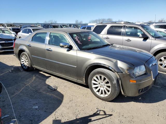 Photo 3 VIN: 2C3LA53G28H230053 - CHRYSLER 300 