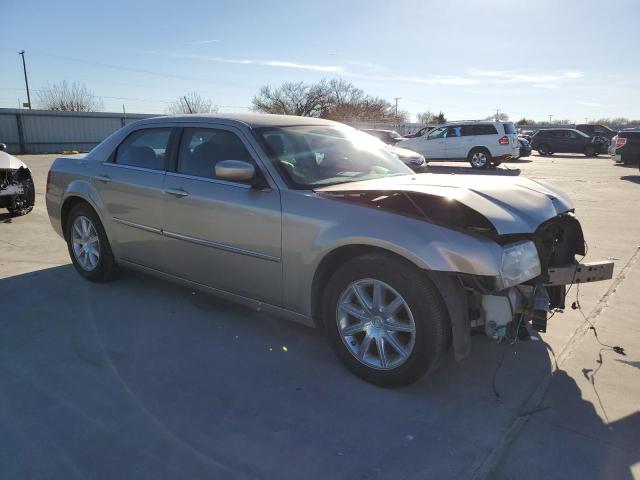 Photo 3 VIN: 2C3LA53G28H238069 - CHRYSLER 300 