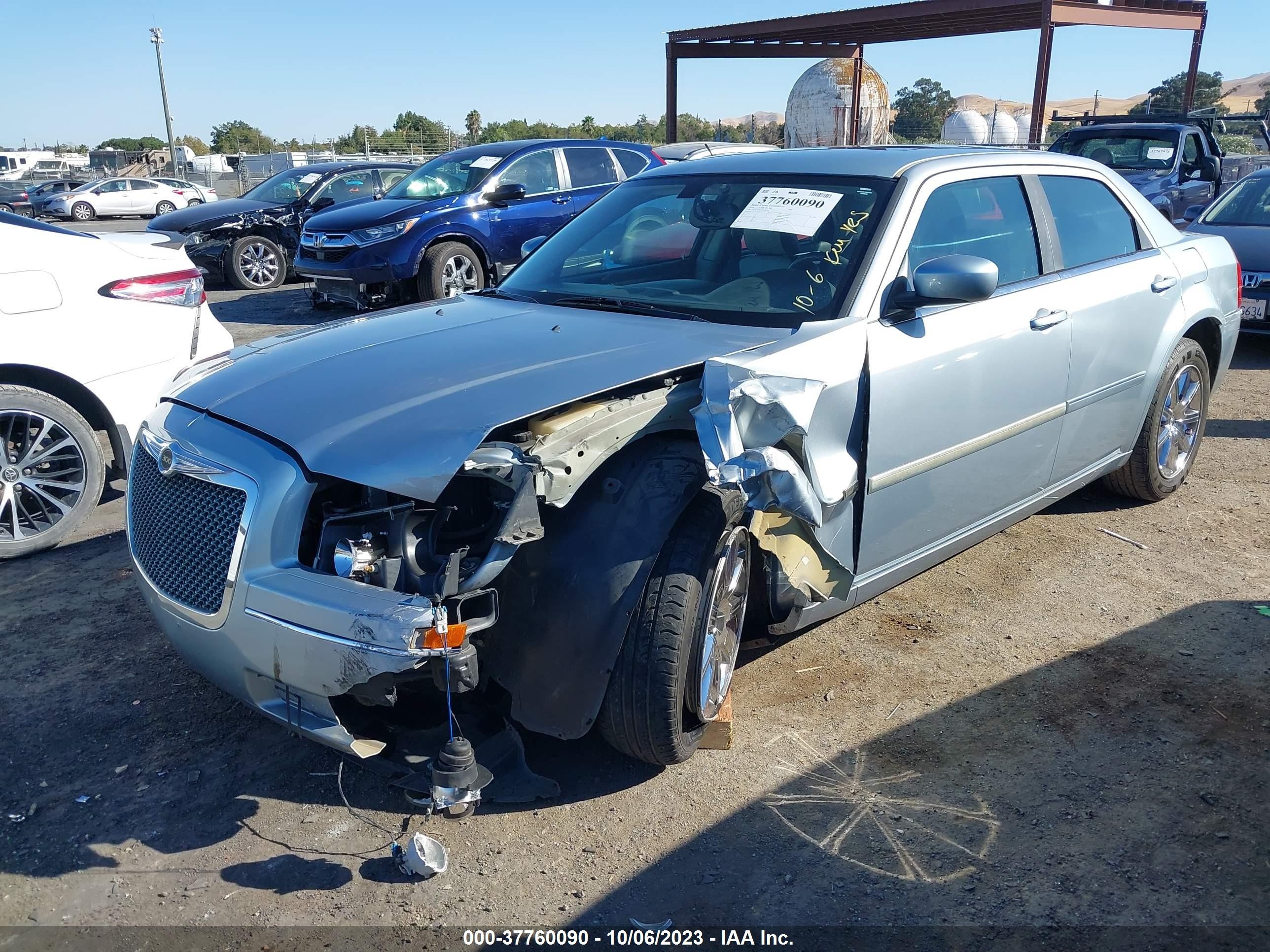 Photo 5 VIN: 2C3LA53G36H320776 - CHRYSLER 300 