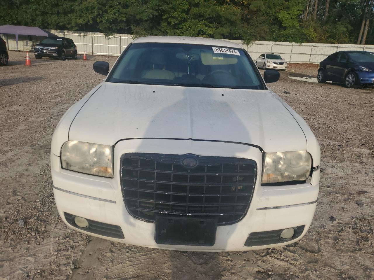 Photo 4 VIN: 2C3LA53G46H186540 - CHRYSLER 300 