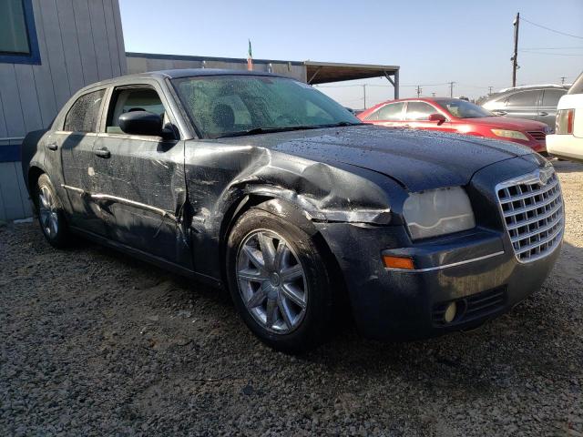 Photo 3 VIN: 2C3LA53G48H273938 - CHRYSLER 300 