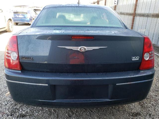 Photo 5 VIN: 2C3LA53G48H273938 - CHRYSLER 300 