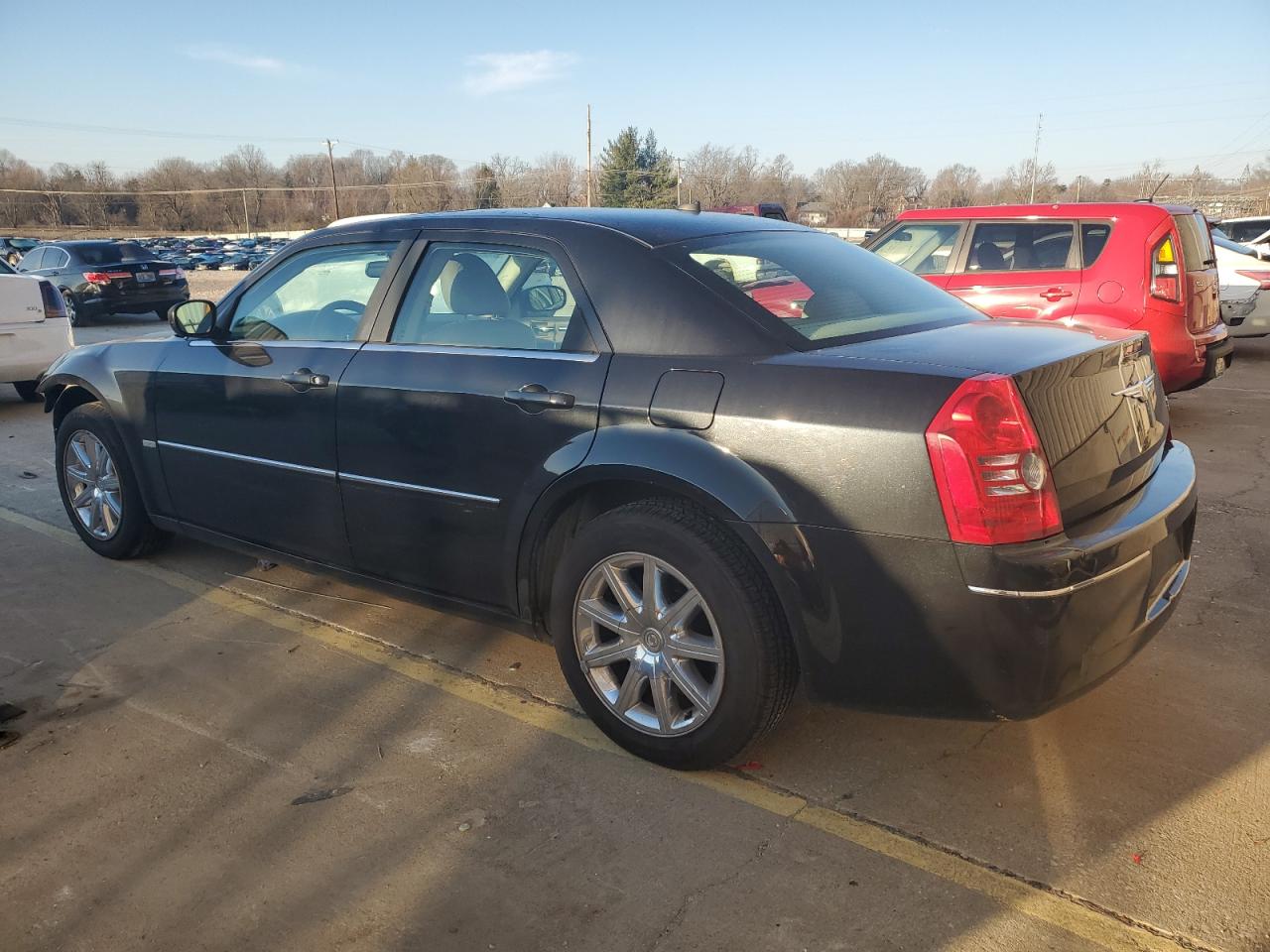 Photo 1 VIN: 2C3LA53G78H135536 - CHRYSLER 300 