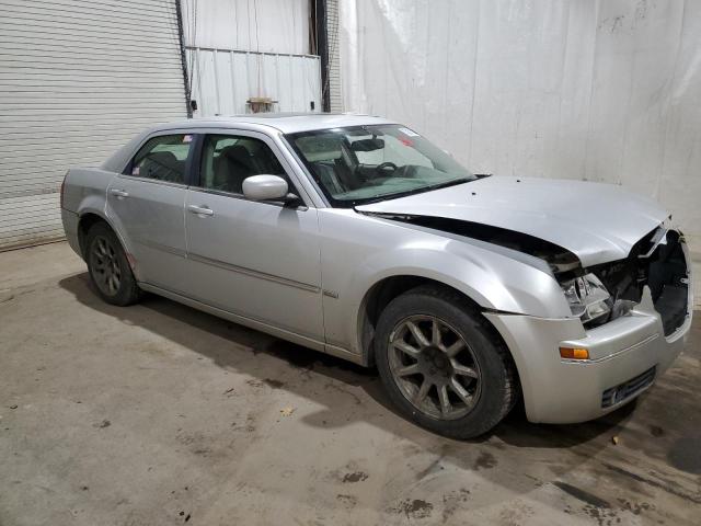 Photo 3 VIN: 2C3LA53G78H233675 - CHRYSLER 300 