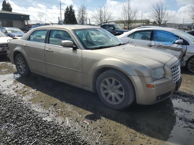 Photo 3 VIN: 2C3LA53G98H288984 - CHRYSLER 300 