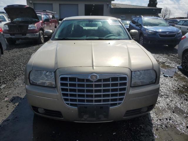 Photo 4 VIN: 2C3LA53G98H288984 - CHRYSLER 300 