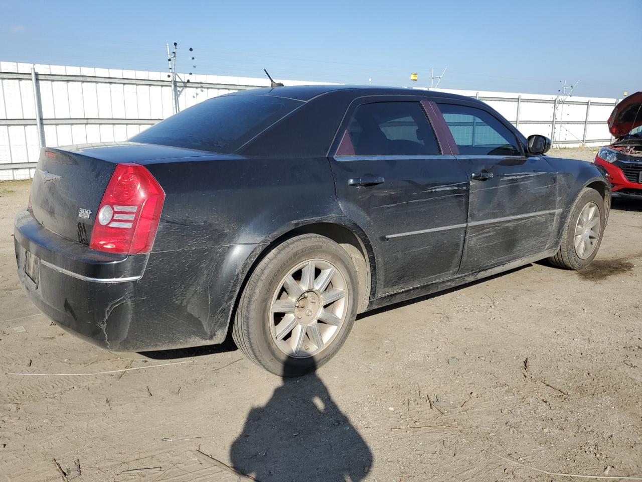 Photo 2 VIN: 2C3LA53GX8H237283 - CHRYSLER 300 