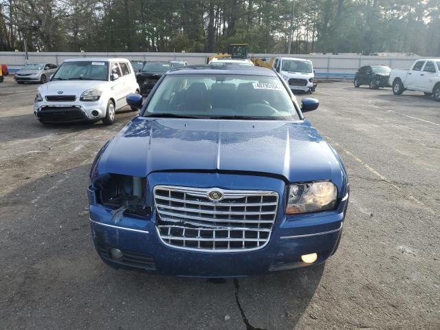 Photo 4 VIN: 2C3LA53V49H570823 - CHRYSLER 300 