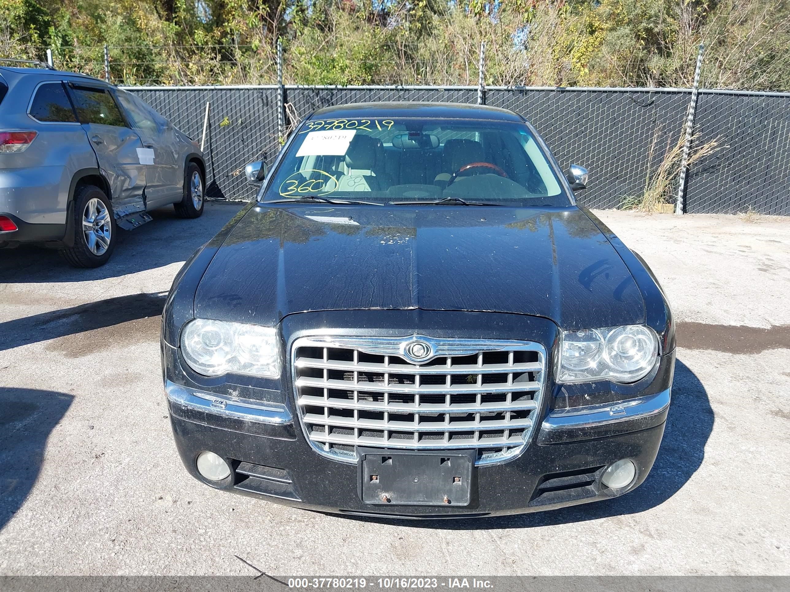 Photo 6 VIN: 2C3LA63H06H428951 - CHRYSLER 300 