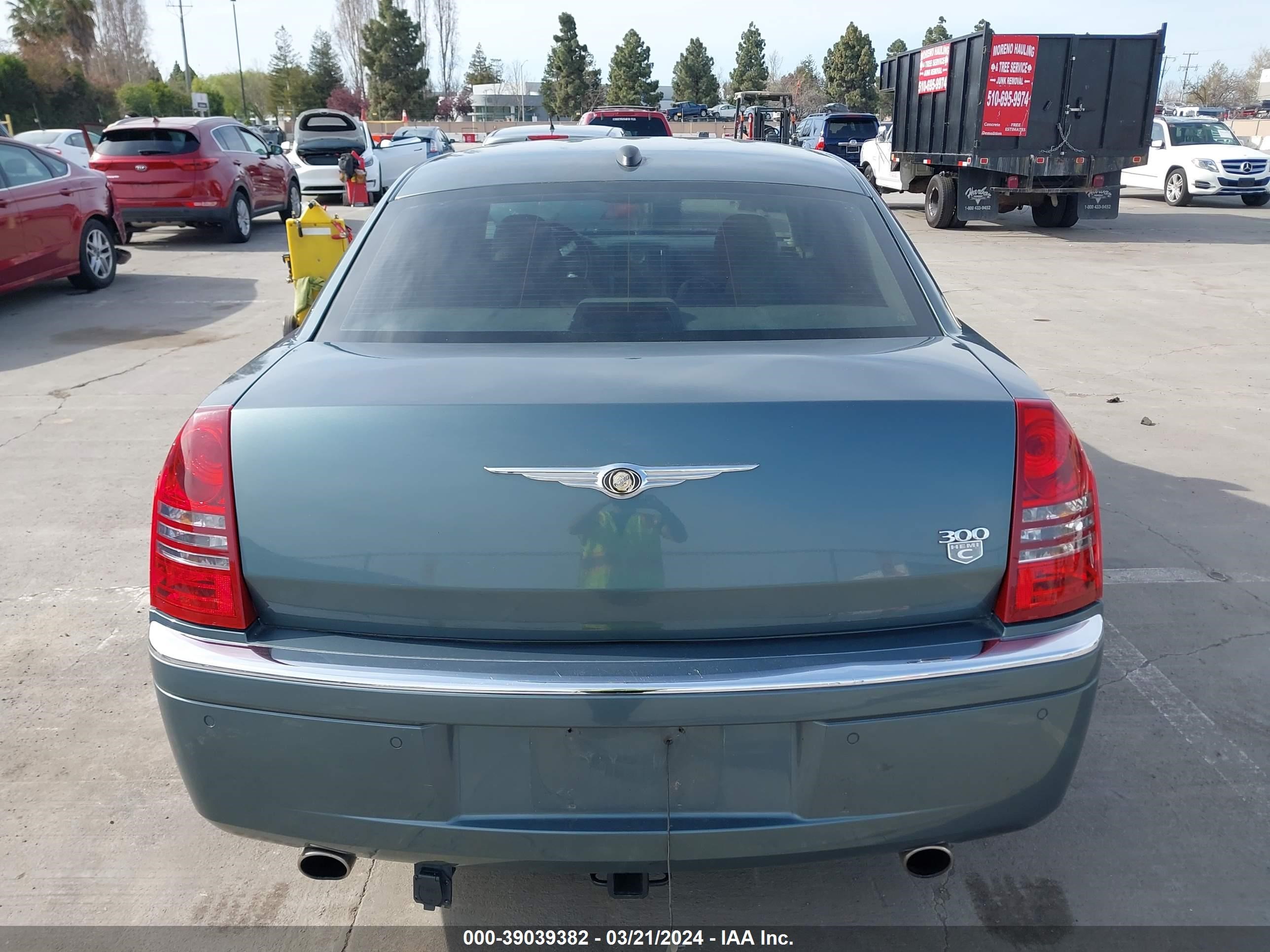 Photo 16 VIN: 2C3LA63H16H202790 - CHRYSLER 300C 