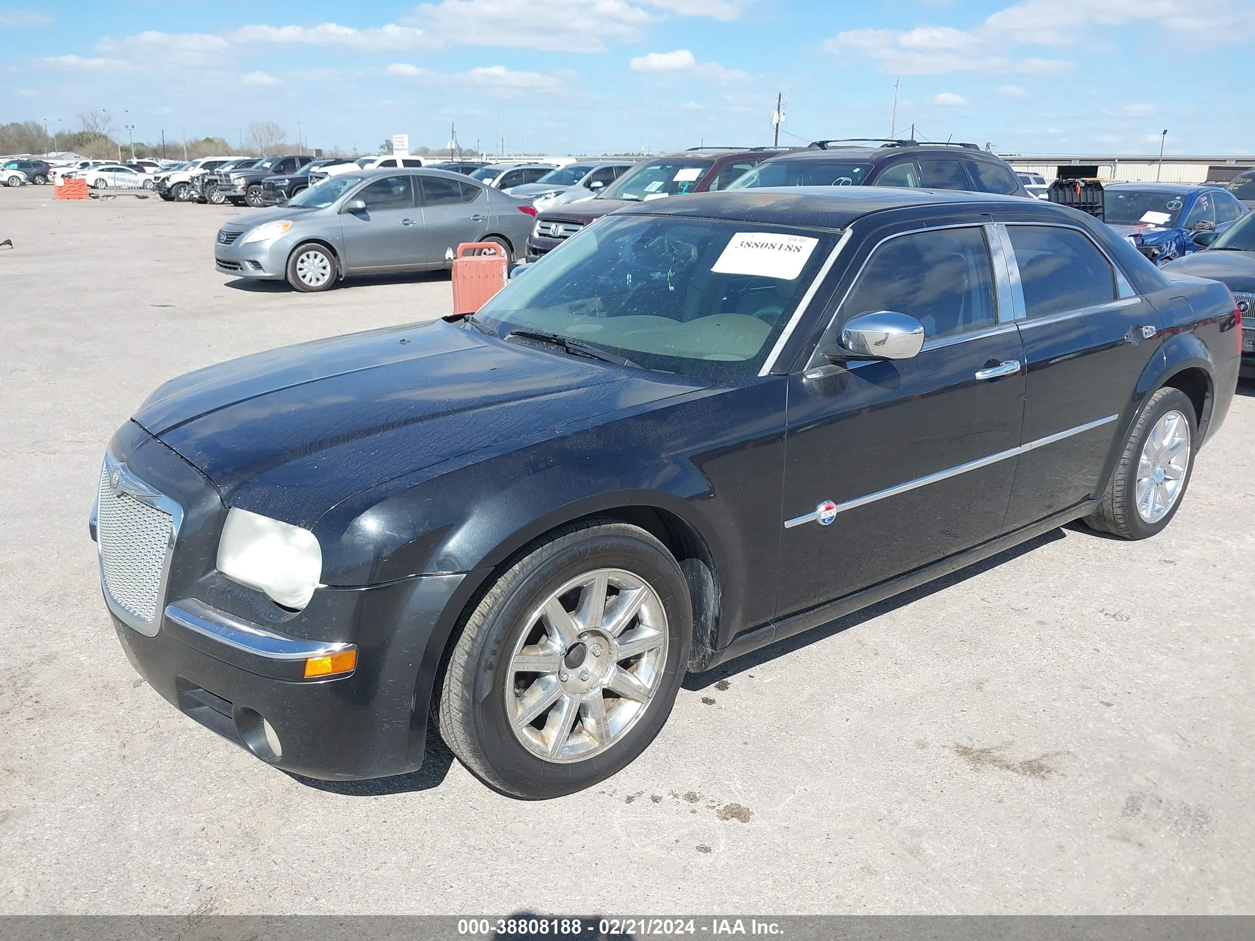 Photo 1 VIN: 2C3LA63H27H785968 - CHRYSLER 300C 