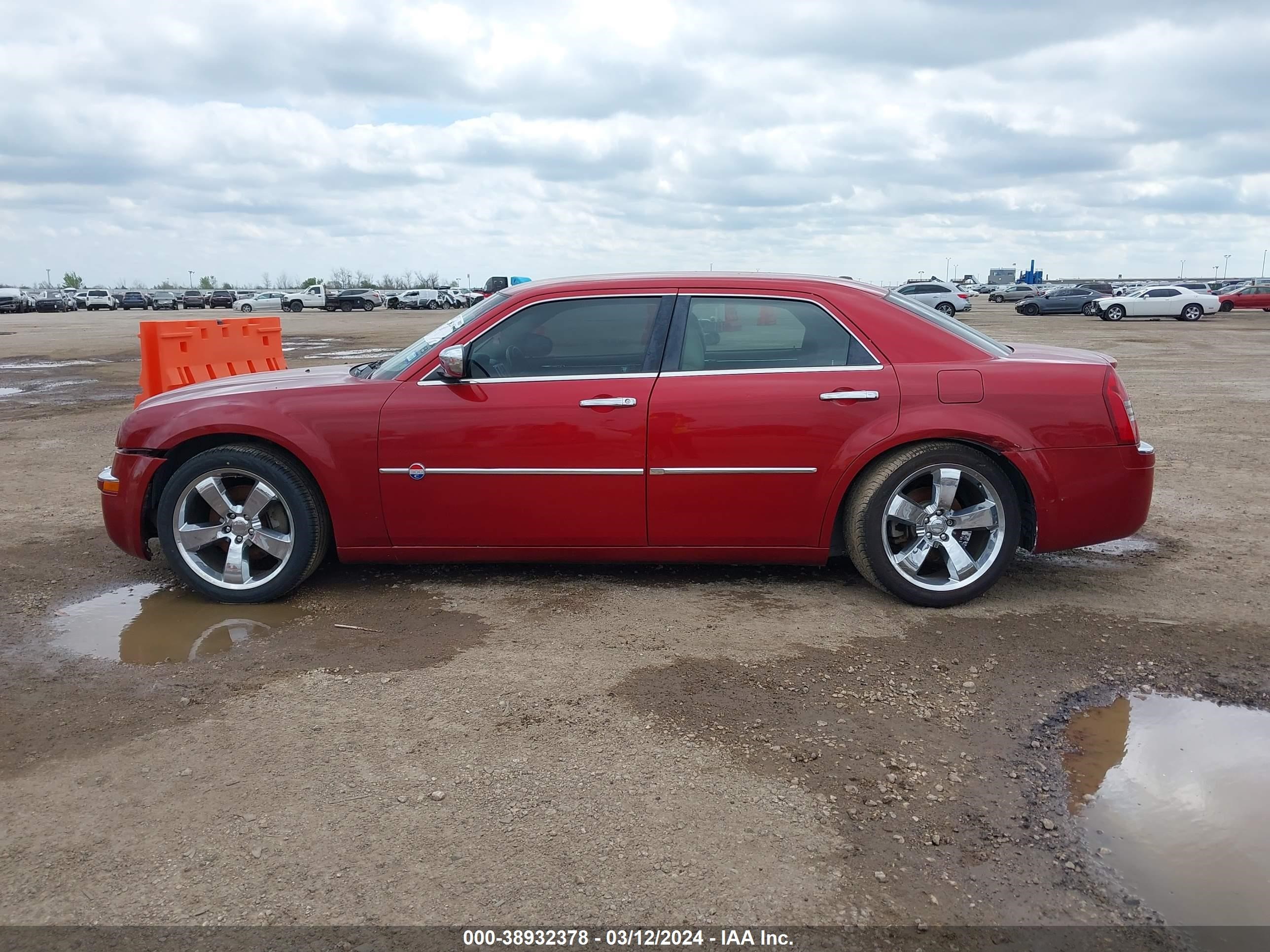 Photo 5 VIN: 2C3LA63H36H450443 - CHRYSLER 300C 