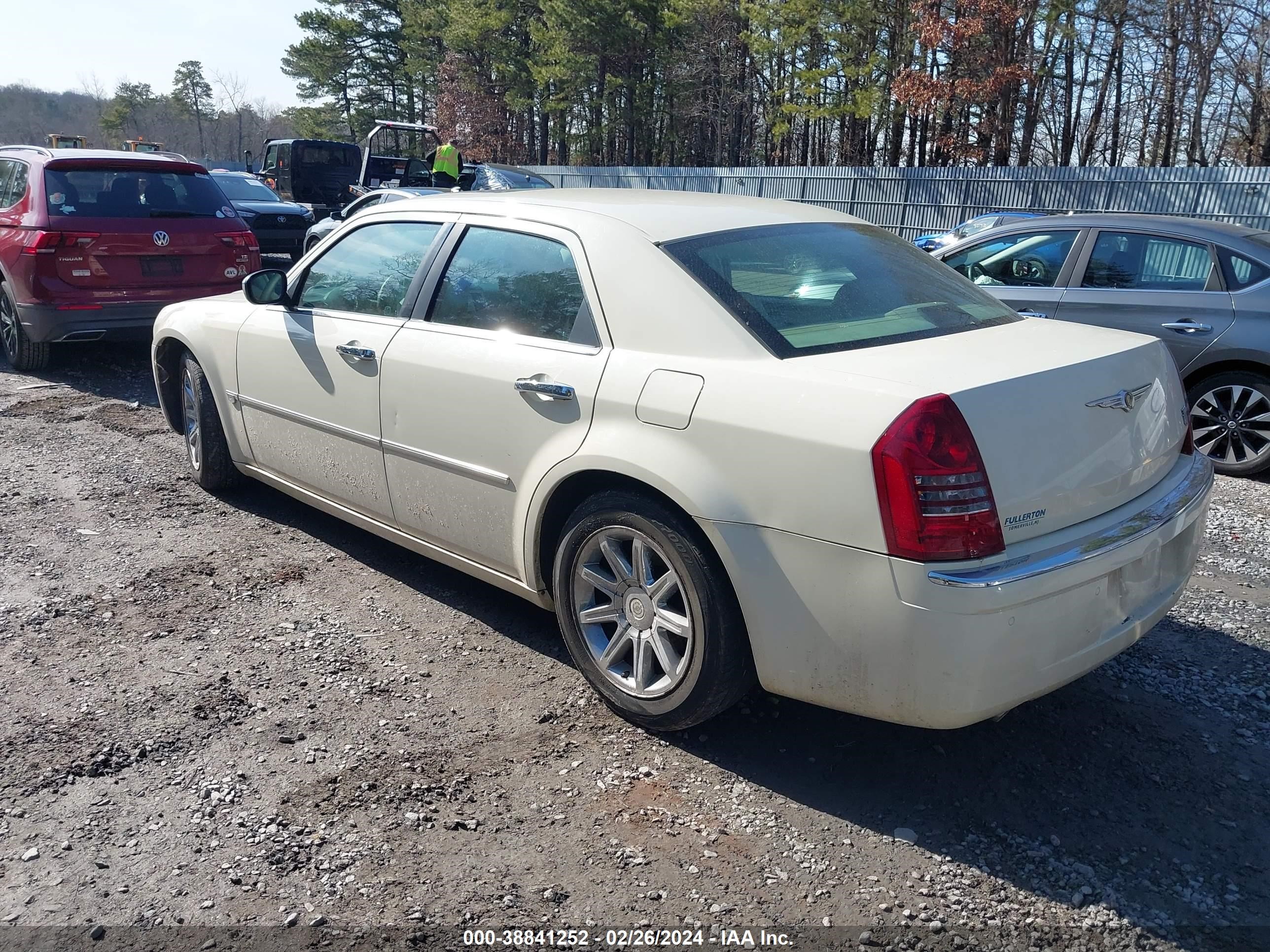 Photo 2 VIN: 2C3LA63H46H242958 - CHRYSLER 300C 