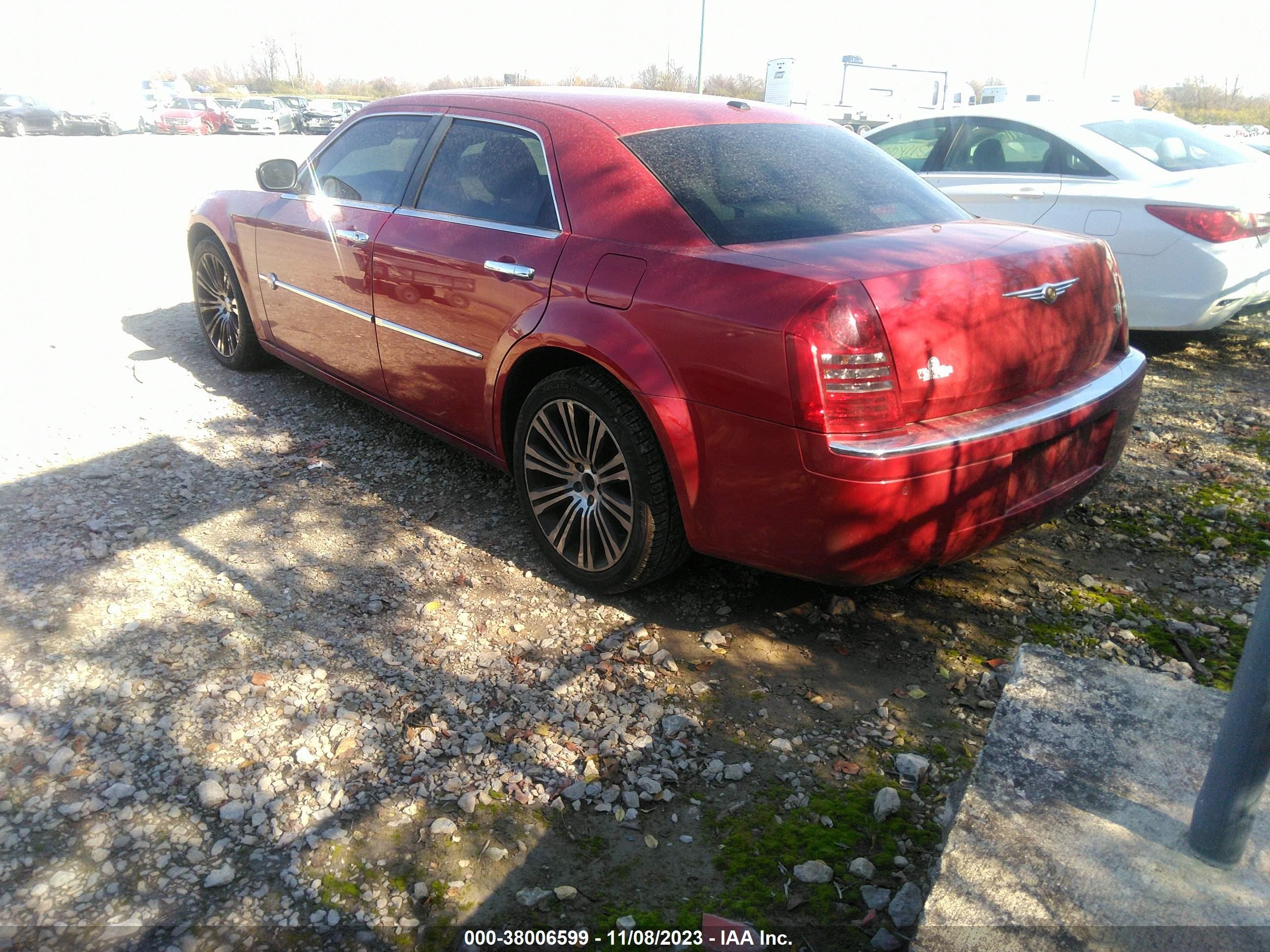 Photo 2 VIN: 2C3LA63H57H807297 - CHRYSLER 300C 