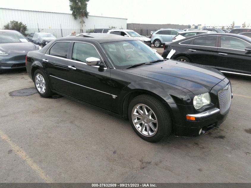 Photo 0 VIN: 2C3LA63H86H206707 - CHRYSLER 300 